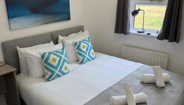 Victoria House - Photo 3