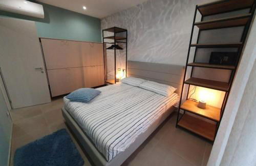 Playa-degli-Angeli-GRECALE - Foto 4