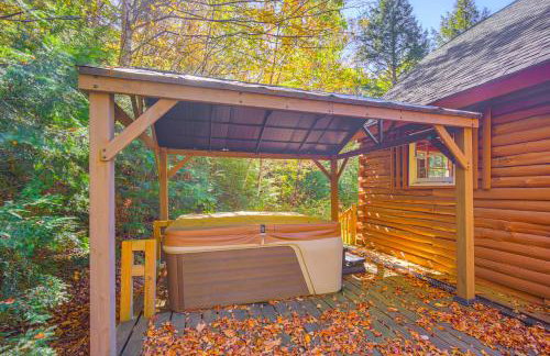 Andover Cabin Retreat with Hot Tub and Fireplace! - Foto 25