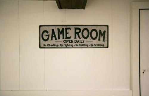 Walk to State park, 6bed,Hot tub & Game room - Foto 46