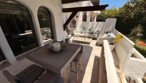 Luxury apartment in La Isla, Puerto Banus - Foto 2