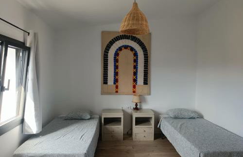 Sunny Relaxing Penthouse Costa Brava, Sea & Mountain Views, Huge Terrace, Fiber 1GB - Foto 16