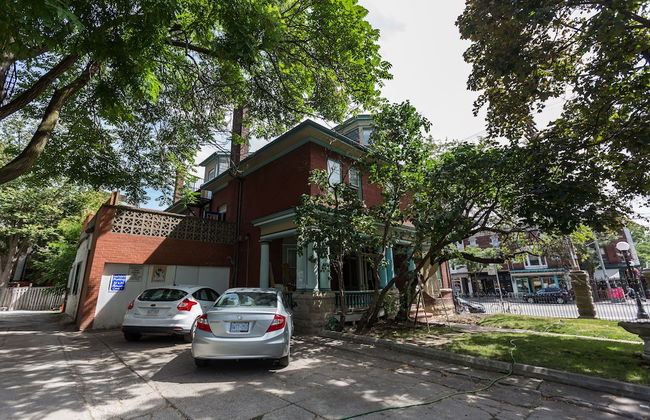 Applewood Suites - Palmerston Avenue - Photo 51