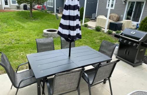 Spacious Dog-Friendly Getaway with Year-Round Pool & Hot Tub - Foto 41