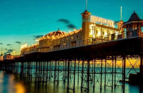 Flat1Hove- renovated, 2BR, patio, beach, free onsite parking - Foto 21