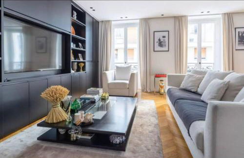 Amazing apartment 2BDR/6PAX next to Champs Elysées - Foto 2