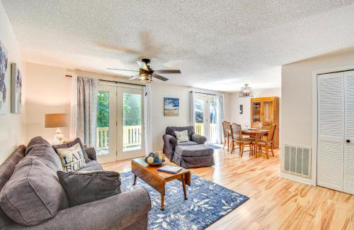 Private Balcony Lake Keowee Home with Pool Access - Foto 1