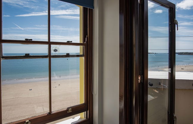 The Nest - 1 Bedroom Apartment - Tenby - Foto 22