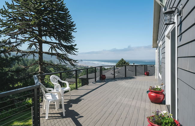 Anchor's Retreat by Avantstay Gorgeous Clift Top Views w/ Incredible Patio - Photo 22