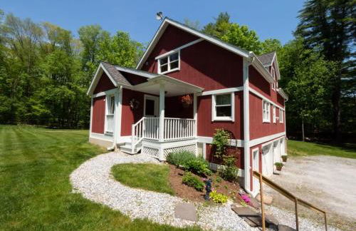 Berkshire Vacation Rentals: Peaceful Post and Beam Loft Sleeps 9 - Foto 41