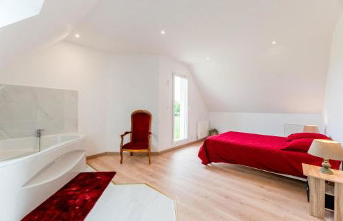 Cozy Home In Lyons-La-Forêt - Foto 8