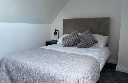 Large Luxury Home in Solihull - Sleeps 14 near NEC & BHX - Foto 65