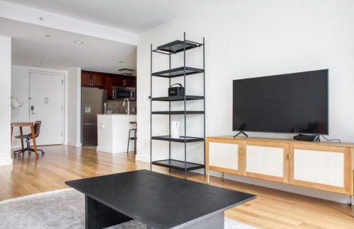 Back Bay 1BR w WD Gym nr Copley Sq BOS-574 - Photo 3