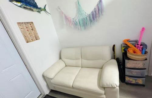 Spacious 4 bedroom 3 bath Clearwater Vacation House Cowboy Pool Fire Pit Games Close to Clearwater Beach Biking Trail Farmers Markets Harbor Health Spa Baycare Ballpark and Ruth Eckerd Hall Golf Courses - Photo 38