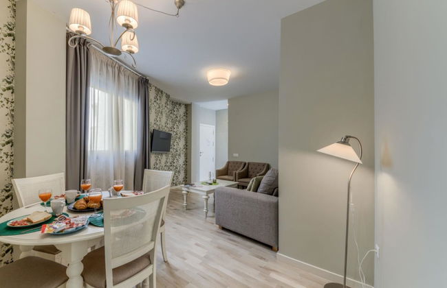 1 bed Superior Holidays2Malaga - Photo 19