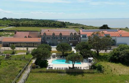 Eco-Domaine La Fontaine - RESIDENCE-SPA - 300 m Plage de la Fontaine aux Bretons - Foto 9