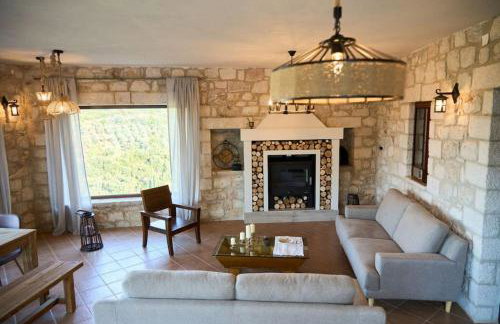 Villa Agia Sofia ένα υπέροχο καταφύγιο στο βουνό - Foto 25