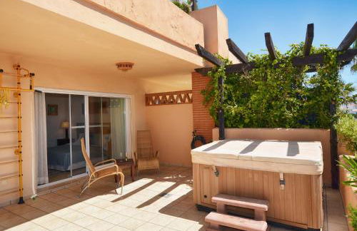 Malibu Mansions Sea View Siute Jacuzzi Malaga Mijas Fuengirola Spain - Photo 7