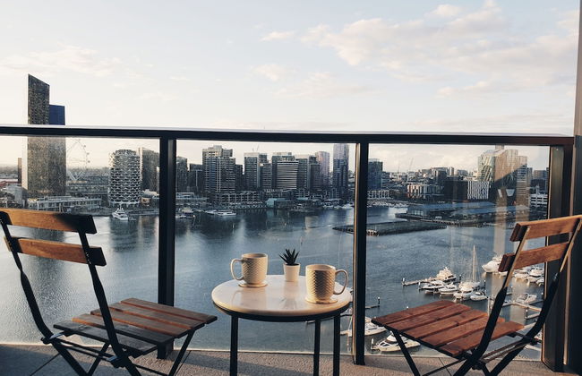 Orange Stay at Collins Wharf - Photo 40