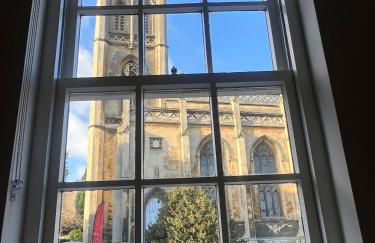 Mews apartment less than a mile from the heart of Bath - Photo 1