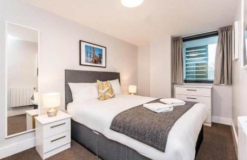Liverpool City Centre with Free Parking - Sleeps 6! - Photo 4