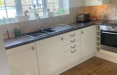 Cherry Blossom Cottage in Kettlesing - Photo 7