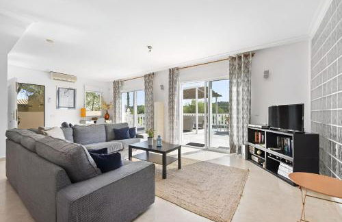 Villa KIP, private pool & jacuzzi surrounded by nature - Foto 8