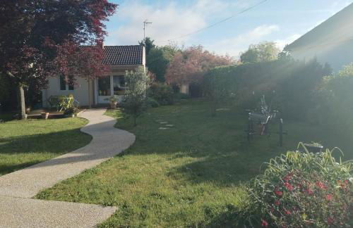 Maison avec grand jardin arboré - Photo 2