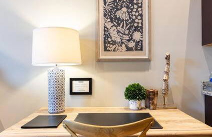 Hip Urban Loft - Small Town Charm - 124 LOFTS #1 - Foto 7