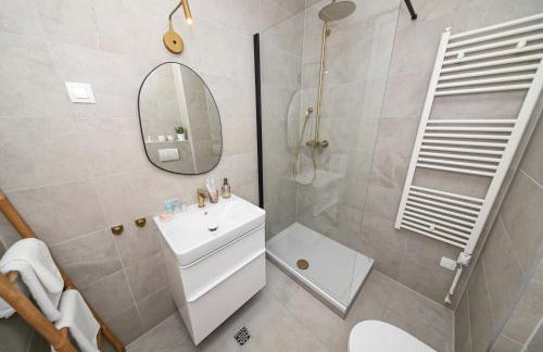 Zadar D'or with free private parking - Foto 21