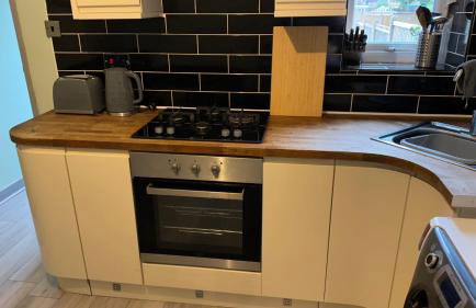 One Bedroom Apartment in Walsall Sleeps 4 FREE WIFI By Villazu - Foto 5