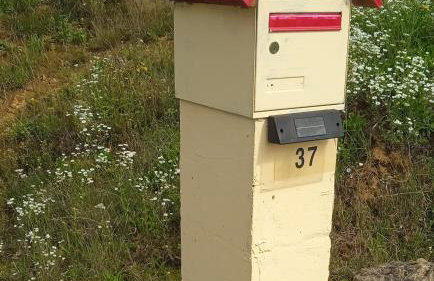 Het rustige huisje in de velden met wifi , leidingwater,enz - Photo 16