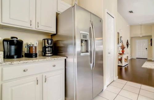 Family retreat w pool, hot tub & games - Foto 23