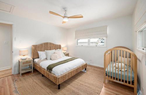 New Beach front 5bd in Sister Lakes with Hot tub - Foto 16