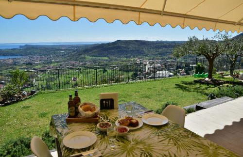 Bright flat over the hills of Lake Garda - Foto 1