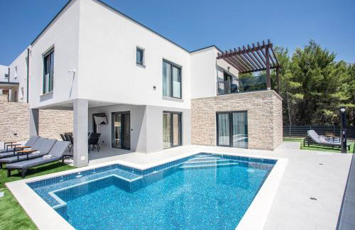 Villa Nina - heated pool - near Omiš - Foto 17