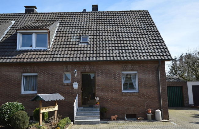 Cozy Apartment in Rees With Wifi - Photo 17