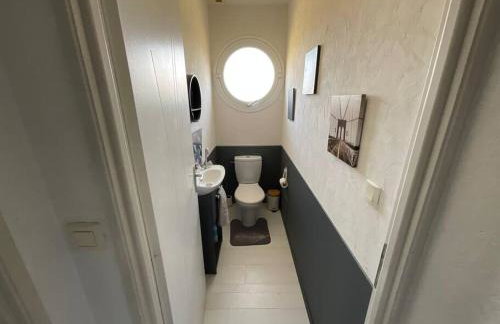 Charmant T2, Cl 3 étoiles, 4 Lits, 4 personnes et 1enfant, parking et terrasse - Foto 12