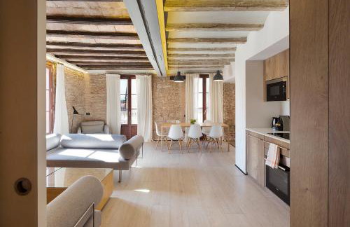 Decô Apartments Barcelona-Born Apt. - Photo 24