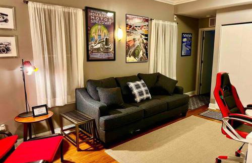 Coolest condo ever- Indy's best at your door step - Central Mass Ave! - Foto 43