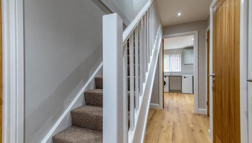 3-Bed House - Ideal for Contractors and Families - Foto 5