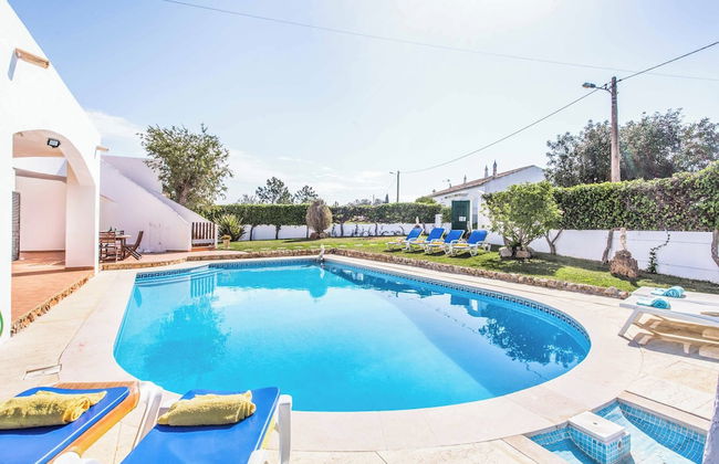 Villa Gira - Photo 21