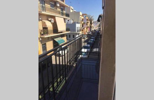 CASA REFORMADA CON TERRAZA/WIFI/AIRE ACONDICIONADO - Foto 10