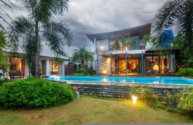 Quarterdeck by Hireavilla - Luxury Estate in Awas - Photo 2