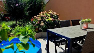 Apartment Lupo - Photo 2, Garden view