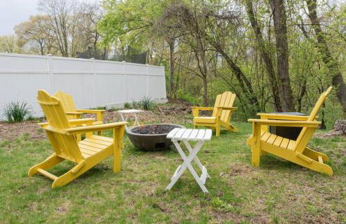 Campfire Cottage Fireplace, fire pit & no chores! - Foto 14