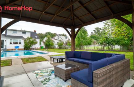 4 Bedroom Pool and Hot Tub Home Near Cleveland - Foto 4