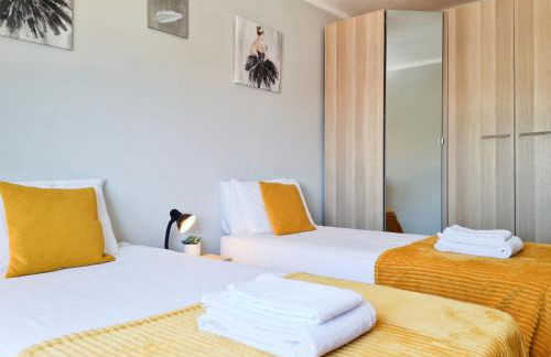 CASA TÔMBUA - Pool - Beach & Center 300m - AC - WiFi - Foto 20