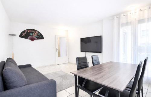 3 Mins to Train Station - Paris & DisneyLand - Cosy Wiener - Foto 5