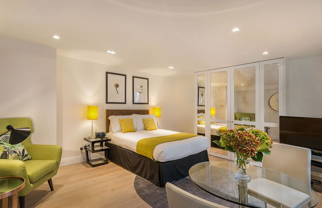 Marylebone - Wyndham Street apartments by Viridian Apartments - Photo 2